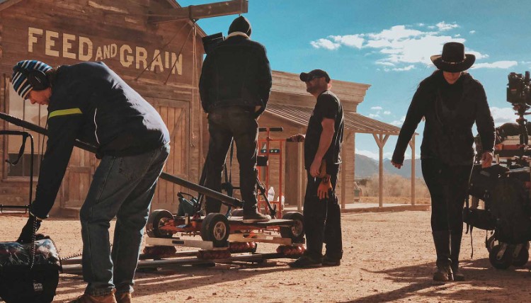 pro movers film industry